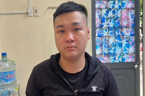 Bắt đối tượng cầm đầu nhóm đòi tiền bảo kê quán nhậu ở Đà Nẵng