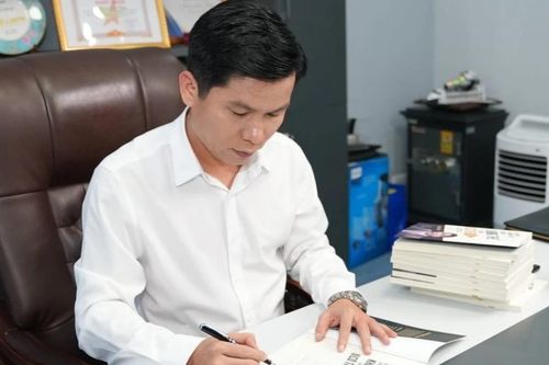 Nhà xuất bản Thế giới ra sách mới cổ vũ tinh thần khởi nghiệp