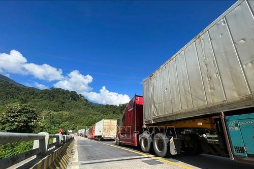 Quảng Nam: Đã khắc phục xong điểm sạt lở trên đường Hồ Chí Minh