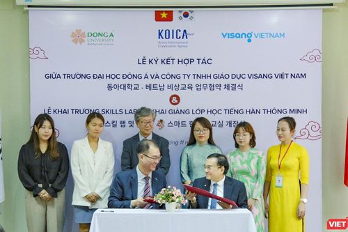 Hợp tác Giải pháp học tập tiếng Hàn thông minh (KLaSS) cho sinh viên Đà Nẵng