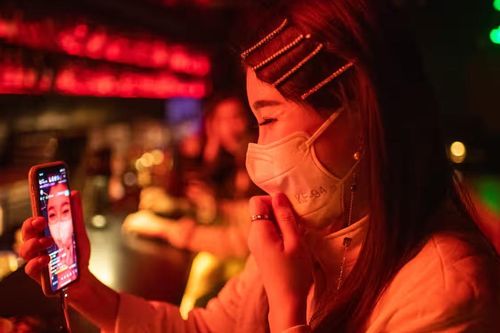 Xu hướng KOLs Trung Quốc sử dụng thế thân AI để sáng tạo nội dung