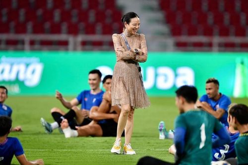 Quyết thắng Trung Quốc, Madam Pang treo mức thưởng không tưởng cho tuyển Thái Lan