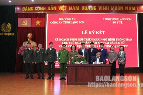 Ký kết triển khai mô hình thông báo lưu trú qua phần mềm ASM tại các cơ sở khám, chữa bệnh
