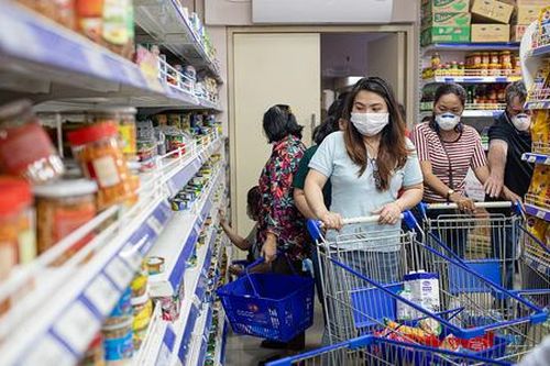 Tìm cách bung sức tiêu dùng cuối năm