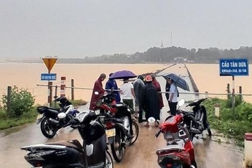 Mưa lũ tại miền Trung khiến 2 người chết, 3 người mất tích
