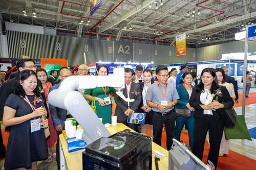 Gần 1.000 gian hàng tham gia triển lãm quốc tế máy móc thiết bị Vinamac Expo 2023
