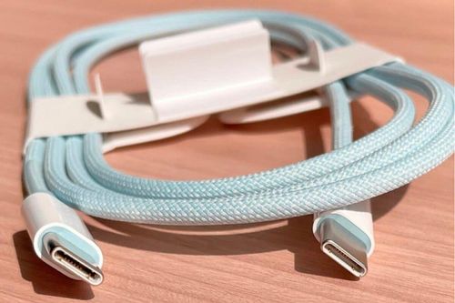 Có nên sử dụng cáp điện thoại Android cho iPhone 15?