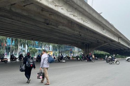 Người đi bộ sang đường không đúng quy định bị xử phạt như thế nào?