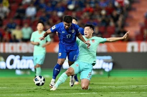 Tuyển Thái Lan 'cầm vàng để vàng rơi' ngay trên sân nhà