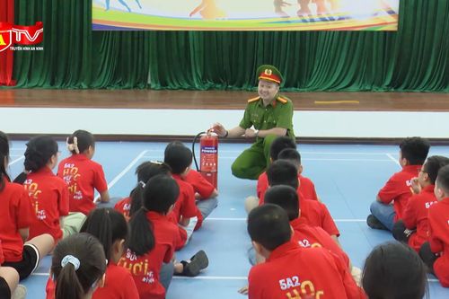 Trang bị kỹ năng thoát hiểm an toàn cho học sinh mầm non, tiểu học khi gặp sự cố cháy