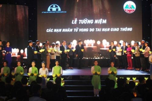 Tưởng niệm các nạn nhân tử vong do tai nạn giao thông