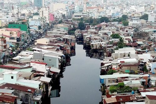 TP HCM gặp khó trong việc bồi thường, di dời 6.500 nhà ven kênh rạch