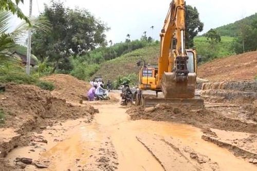 Thống kê thiệt hại sau 3 ngày mưa lớn kéo dài ở Quảng Ngãi
