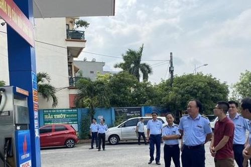 Ban hành quy định mới 'cởi trói' cho thị trường xăng dầu