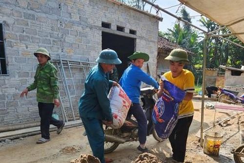 Những công trình, những tấm lòng