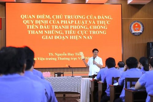 Khảo sát nhu cầu đào tạo, bồi dưỡng trong ngành Kiểm sát nhân dân năm 2024