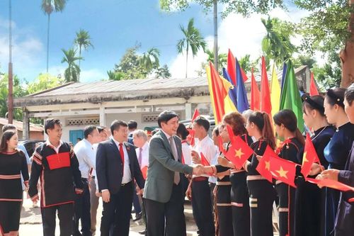 Phát huy tinh thần đại đoàn kết, xây dựng quê hương Đắk Lắk giàu đẹp