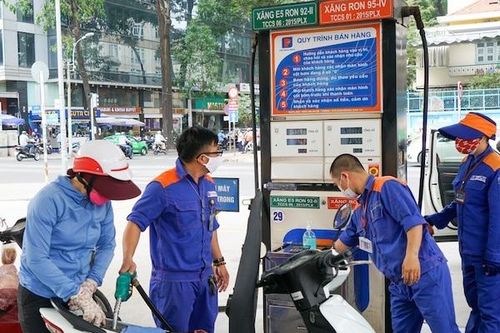 Chính phủ ban hành nghị định mới về kinh doanh xăng dầu