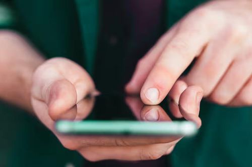 Apple sẽ cải thiện tính năng nhắn tin giữa iPhone và Android