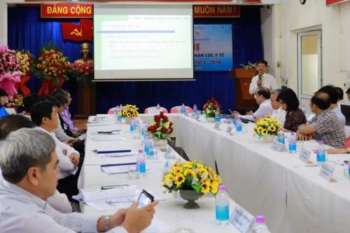 Hội nghị Đào tạo, phát triển nguồn nhân lực y tế tỉnh Khánh Hòa giai đoạn 2023 - 2030