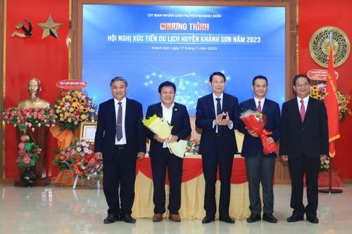 Khánh Sơn xúc tiến phát triển hoạt động du lịch
