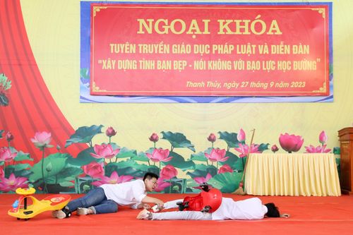 Xây dựng môi trường học tập an toàn, thân thiện