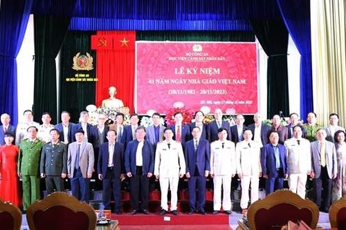 Học viện CSND kỷ niệm 41 năm Ngày Nhà giáo Việt Nam