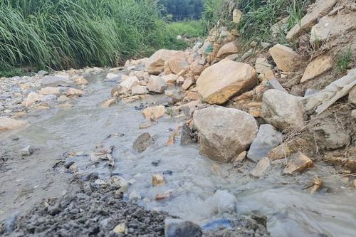 Thêm một doanh nghiệp chế biến đá bị phạt vì vi phạm môi trường