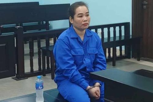 Đánh đập, ép thiếu nữ 19 tuổi sang Trung Quốc bán dâm