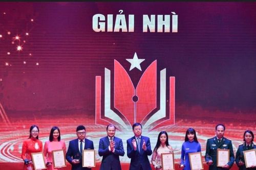 Báo Đại Đoàn Kết đoạt giải Nhì Giải Báo chí toàn quốc 'Vì sự nghiệp Giáo dục Việt Nam' năm 2023