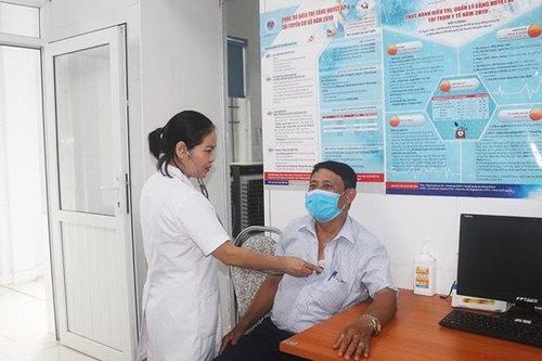 Bệnh nhân đến khám tại y tế cơ sở ngày càng sụt giảm