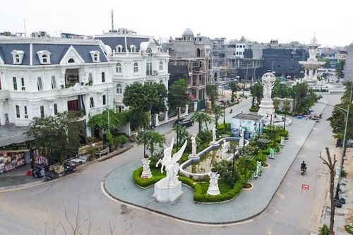 'Ngó từng góc' trong làng đại gia giàu bậc nhất Hà Nội