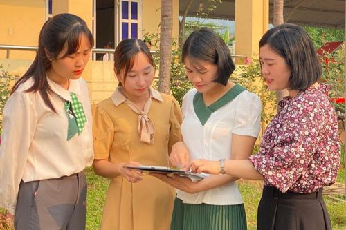 Người truyền lửa hiếu học và ý chí vươn lên cho học trò