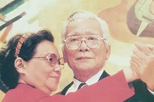 Nhớ khách đa tình