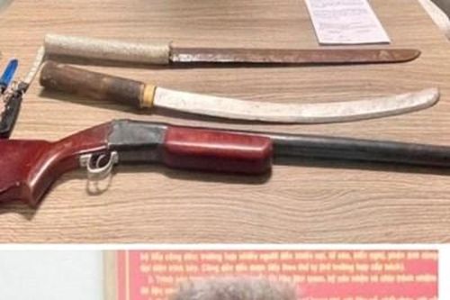 Bắt đối tượng mang súng và mã tấu đi đánh nhau