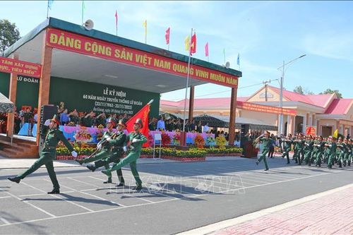Phát huy truyền thống đơn vị pháo binh miền Tây anh hùng