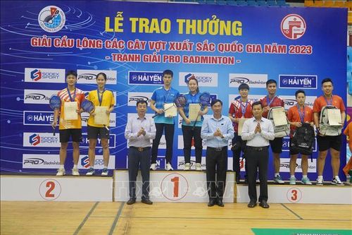 Bế mạc Giải Cầu lông các cây vợt xuất sắc quốc gia