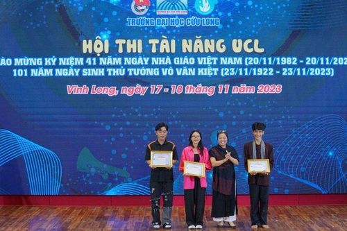 Gần 200 sinh viên tham gia Hội thi 'Tài năng UCL'