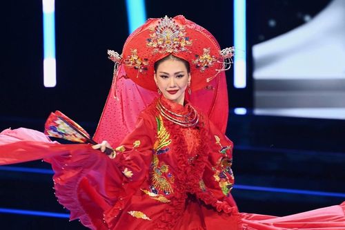 Bùi Quỳnh Hoa nhận 'cay đắng' sau màn 'lên đồng' rần rần trên sân khấu Miss Universe