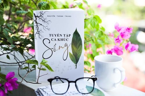 Nhạc sĩ Nguyễn Thành Trung ra mắt tuyển tập ca khúc làm 'của để dành' cho con