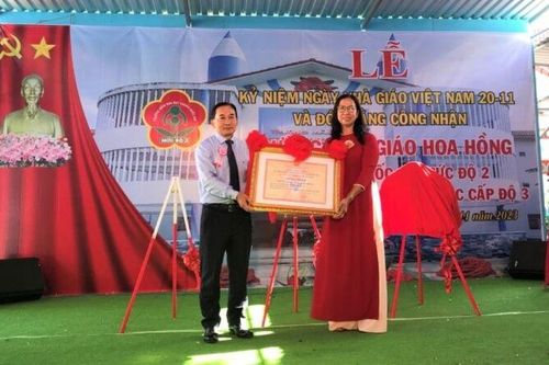 Trường Mẫu giáo Hoa Hồng đạt chuẩn quốc gia mức 2