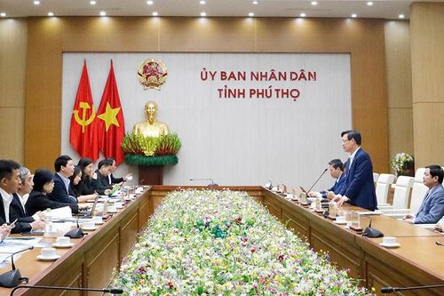 Đoàn đại diện xúc tiến đầu tư Việt Nam ở nước ngoài làm việc tại tỉnh