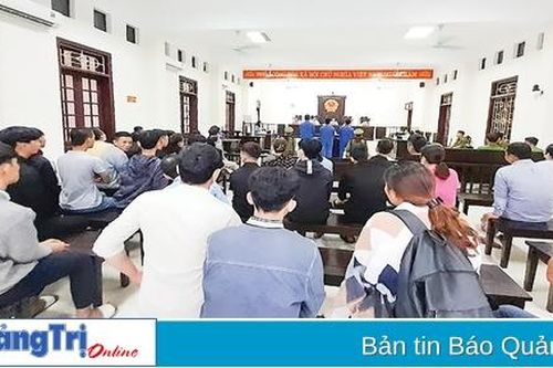 Cuộc chơi nhức nhối của những đứa trẻ