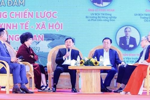Không nên đóng đinh tư duy đã là miền núi thì nghèo