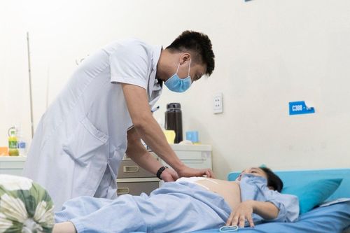 Người phụ nữ mắc 3 loại ung thư