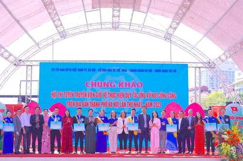 Thanh Oai đạt giải Nhất Hội thi tuyên truyền QTƯX nơi công cộng