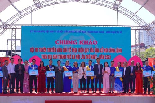 Sôi nổi Hội thi tuyên truyền Quy tắc ứng xử nơi công cộng