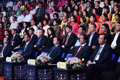Phó Thủ tướng Trần Hồng Hà: Nhà giáo phải được đãi ngộ xứng đáng