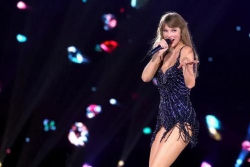 Bất ngờ hủy buổi biểu diễn tại Brazil, Taylor Swift nói gì?
