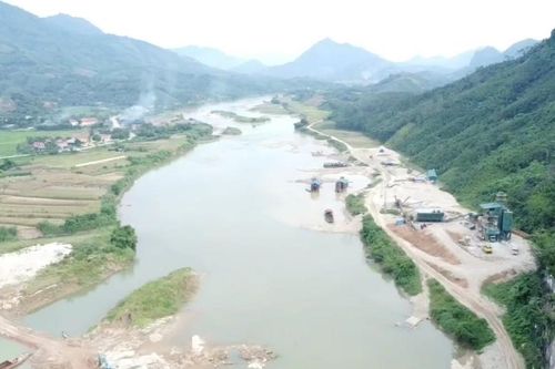 Lục yên (Yên Bái): Lật thuyền tại khu vực công trình thủy điện Sông Chảy khiến một người tử vong